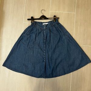 A line skirt from Zara